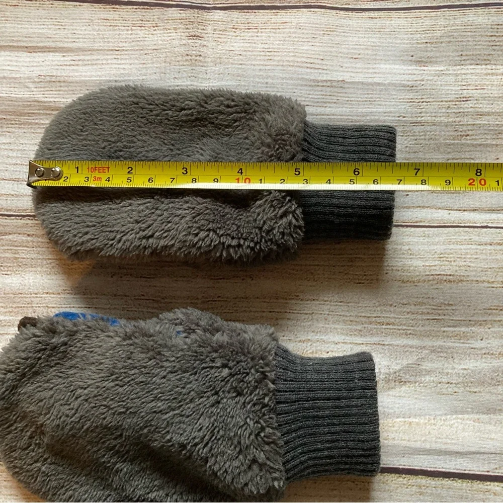 baby Gap Sherpa Fleece Paw Mittens Size Medium / Large